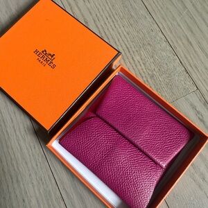 Hermes Fuchsia Leather Card Holder